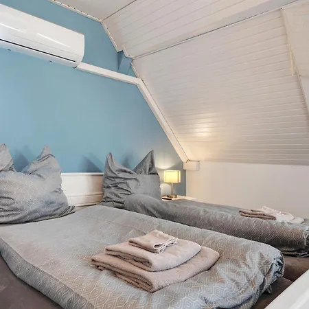 Haus Marilene - Familienfreundlich Holiday home Krummhoern
